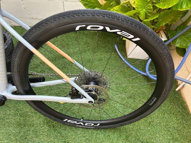 Gebrauchtes Specialized Crux Expert 2024 2024 Road & Gravel, Hellgrau — Bild 12 von 29