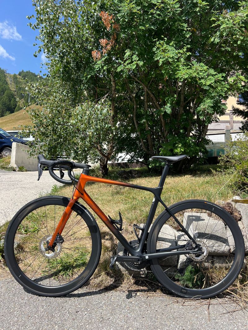 Used Giant TCR Advanced Pro Disc 0 Ultegra Di2 2022 2022 Road & Gravel