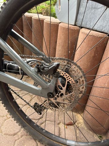 Použité Focus THRON 6.8 2024 2024 Mountainbike — obrázek 4 z 8