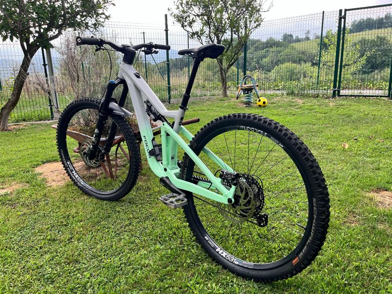 Used Focus JAM 6.9 2024 2024 Mountainbike, White, 29 — image 6 of 7