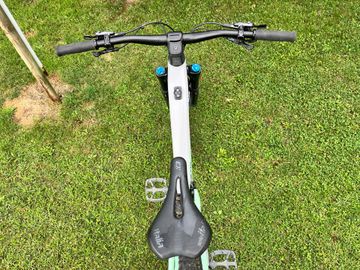 Used Focus JAM 6.9 2024 2024 Mountainbike, White, 29 — image 4 of 7