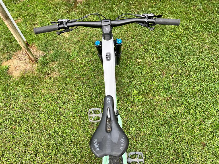 Used Focus JAM 6.9 2024 2024 Mountainbike, White, 29 — image 4 of 7