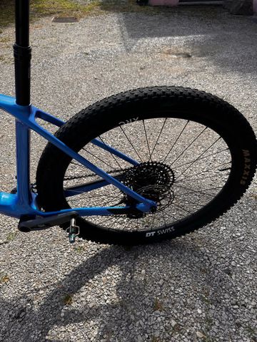 Canyon Exceed CF 8 2025 2025 Mountainbike de segunda mano, Azul — imagen 6 de 10
