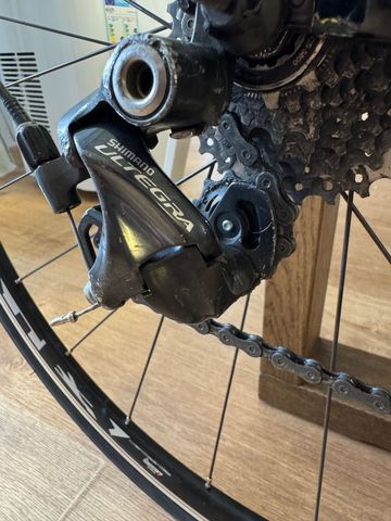 Used Focus Cayo Shimano Ultegra 2016 Road & Gravel, Black — image 5 of 9
