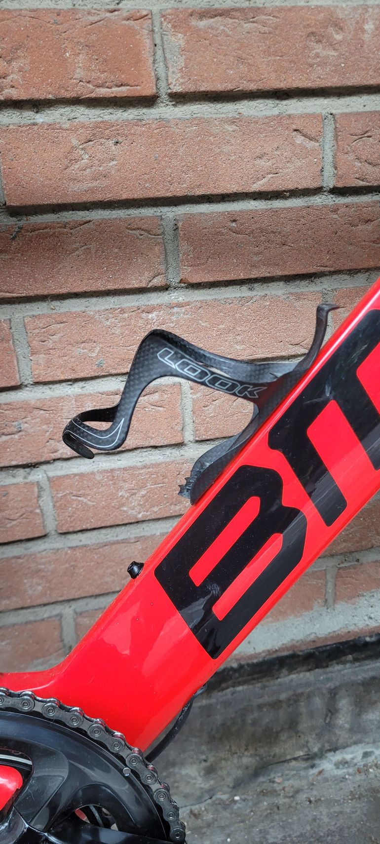 Used BMC Timemachine ONE 2023 2023 Road & Gravel, Red — image 8 of 10