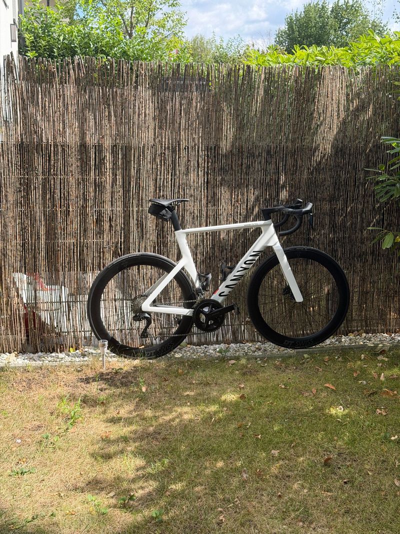 Used Canyon Aeroad CF SLX 7 Di2 2026 2026 Road & Gravel