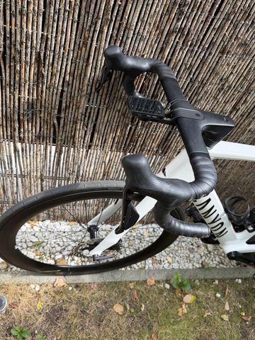 Brugt Canyon Aeroad CF SLX 7 Di2 2026 2026 Road & Gravel — billede 19 af 21