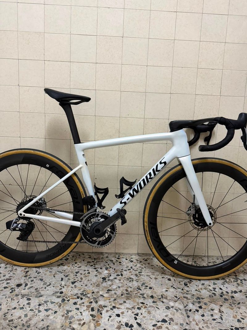 Used Specialized S-Works Tarmac SL8 - SRAM Red eTap AXS 2024 2024 Road & Gravel