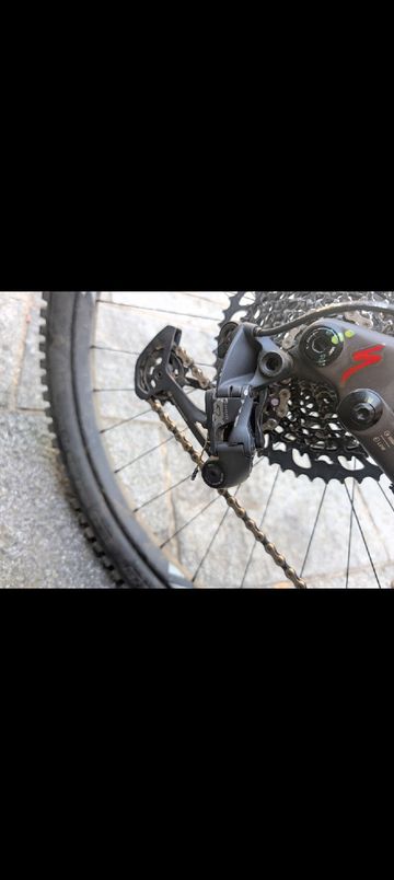 Tweedehands Specialized Stumpjumper EVO Comp 2022 2022 Mountainbike — afbeelding 2 van 4