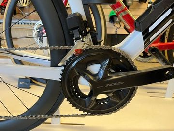 Używany BMC Teammachine R 01 FIVE 2024 2024 Road & Gravel — zdjęcie 2 z 3