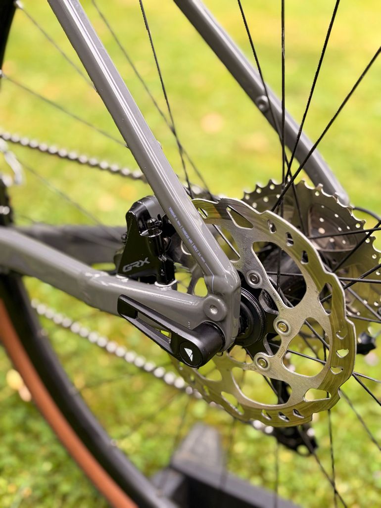 Used Canyon Grizl Shimano GRX 2025 Road & Gravel, Light Gray — image 5 of 11