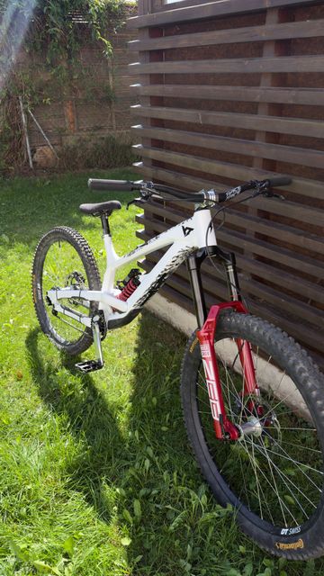 Gebrauchtes YT Industries Tues CORE 2 27 2023 2023 Mountainbike, Weiß — Bild 10 von 10