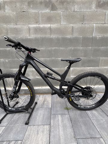 Brugt Canyon Torque CF 7.0 2020 2020 Mountainbike — billede 2 af 6