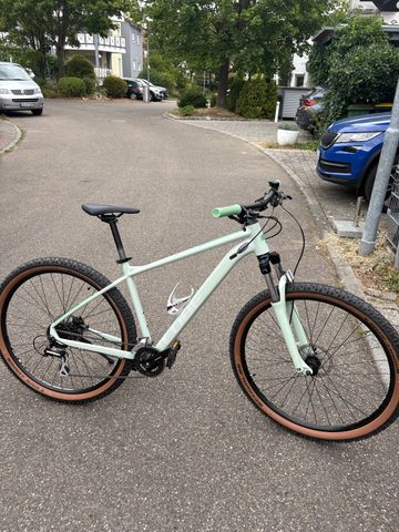 CUBE ACCESS WS 2023 2023 Mountainbike usato, Verde — immagine 1 di 6