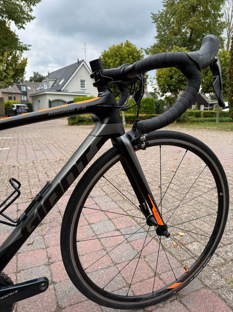 Gebrauchtes Giant TCR Advanced Pro 1 2018 2018 Road & Gravel, Schwarz — Bild 5 von 13