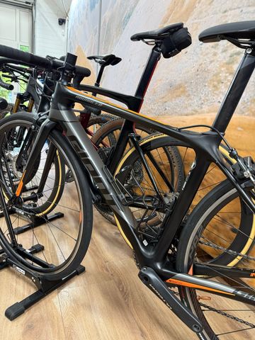 Gebrauchtes Giant TCR Advanced Pro 1 2018 2018 Road & Gravel, Schwarz — Bild 13 von 13