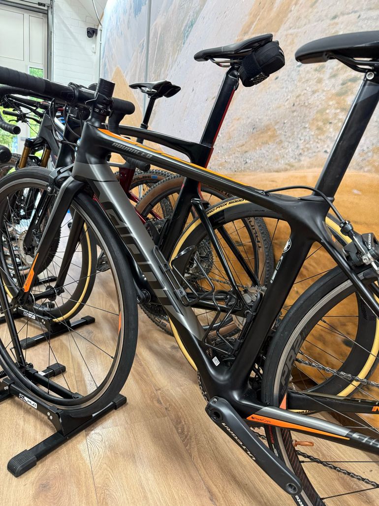 Gebrauchtes Giant TCR Advanced Pro 1 2018 2018 Road & Gravel, Schwarz — Bild 13 von 13