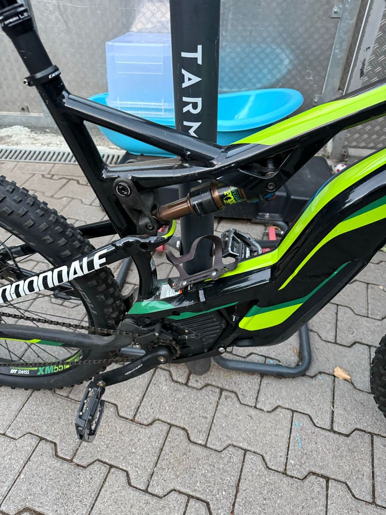 Gebrauchtes Cannondale Moterra 1 2018 2018 Mountainbike, Schwarz, 27.5 — Bild 9 von 9