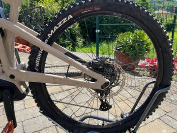 Gebrauchtes Focus SAM² 6.8 2022 2022 Mountainbike, Hellgrau, 29 — Bild 10 von 11