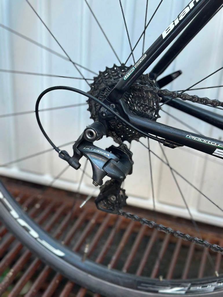 Gebrauchtes Bianchi Sempre Pro Ultegra 2014 2014 Road & Gravel, Schwarz — Bild 3 von 5