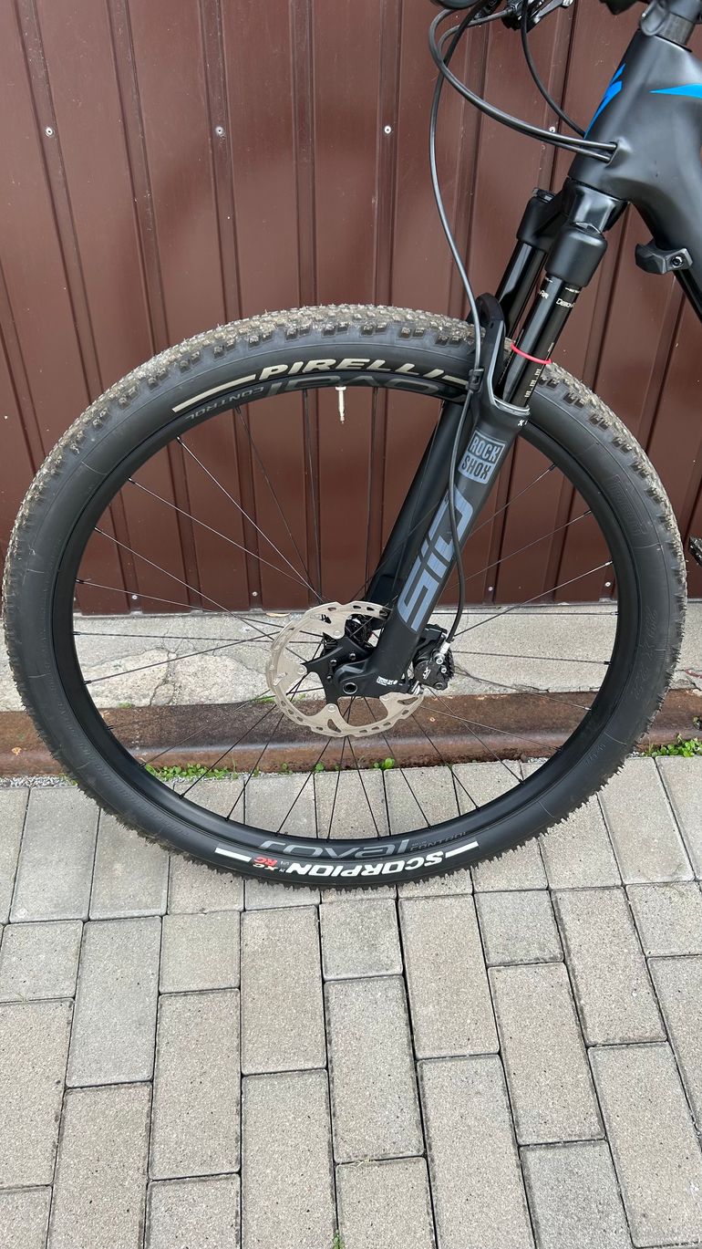 Specialized Epic Hardtail Comp Carbon World Cup 2017 2017 Mountainbike usato, Nero — immagine 3 di 9