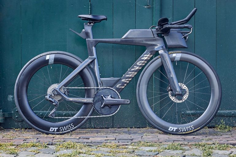 Brugt Canyon Speedmax CF 8 Disc Di2 2021 2021 Road & Gravel — billede 1 af 7