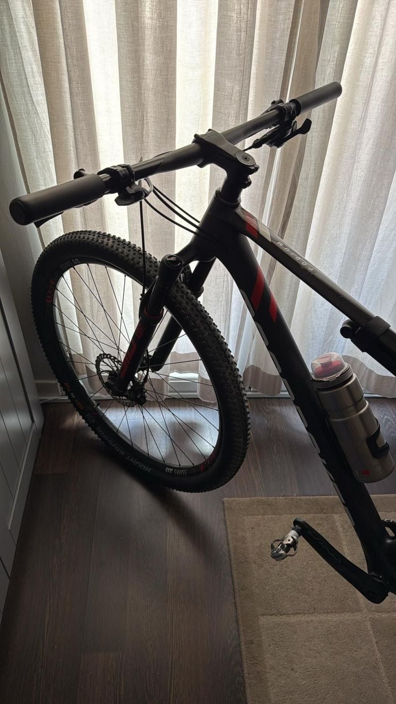Used Mondraker Podium Carbon 2021 2021 MTB