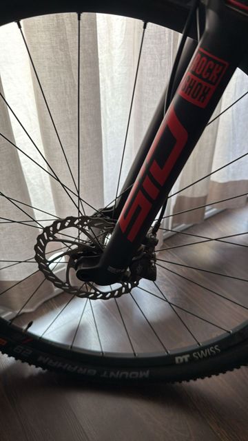 Mondraker Podium Carbon 2021 2021 Mountainbike usato, Nero — immagine 2 di 5