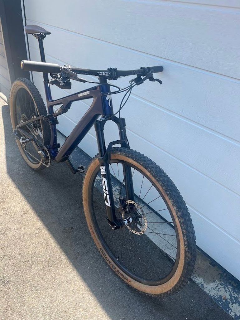 Used Specialized Epic Frameset 2024 Mountainbike, Blue — image 4 of 4