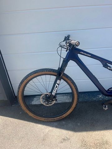 Used Specialized Epic Frameset 2024 Mountainbike, Blue — image 2 of 4