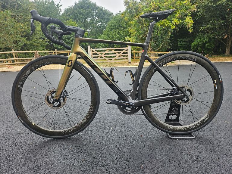 Käytetty Scott Addict Shimano Ultegra Di2 2022 Road & Gravel — kuva 2 / 6