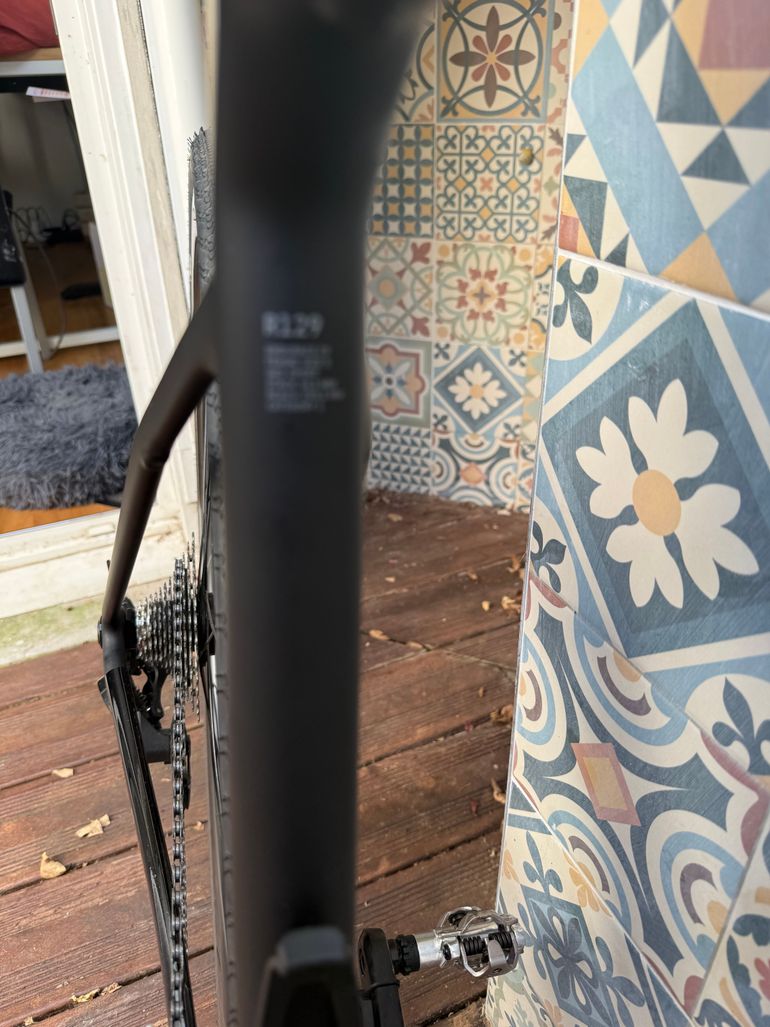 Käytetty Canyon Endurace CF 7 2027 2027 Road & Gravel — kuva 5 / 14