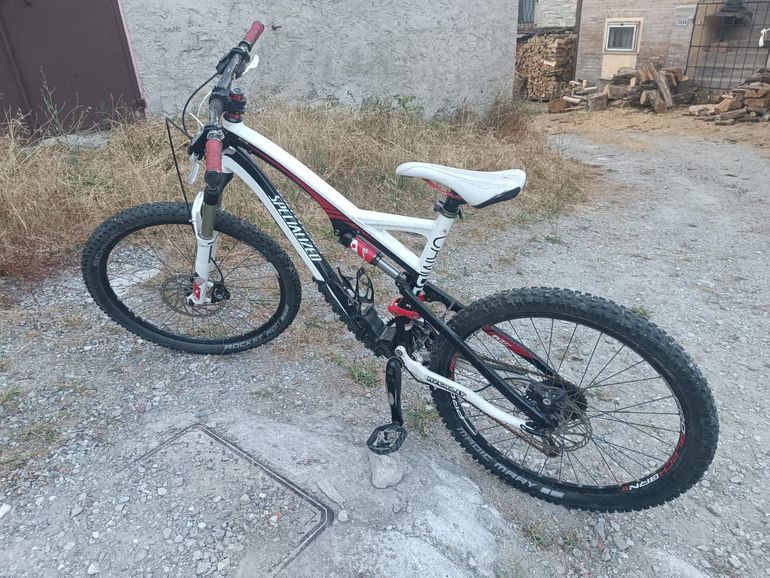 Used Specialized Camber Pro 29er 2011 2011 Mountainbike, White, 29 — image 3 of 5