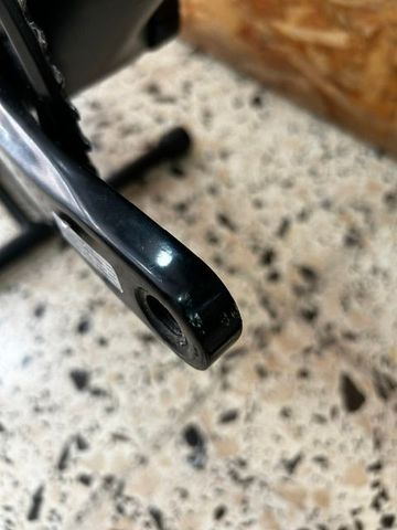 Używany Giant TCR Advanced 2 2022 2022 Road & Gravel — zdjęcie 10 z 17