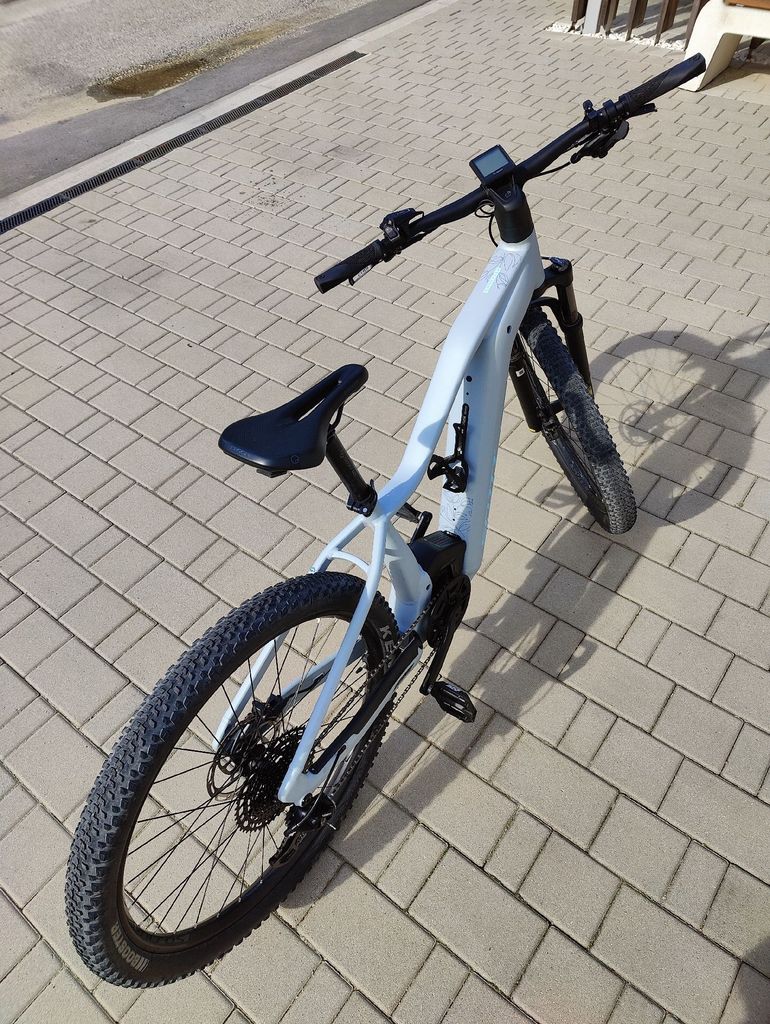 Scott Contessa Active eRIDE 910 2024 2024 Mountainbike usato, Grigio chiaro — immagine 2 di 7