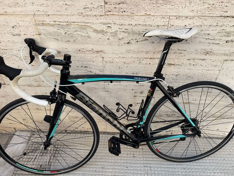Used Bianchi Via Nirone Sora 2018 2018 Road & Gravel, Black — image 2 of 3