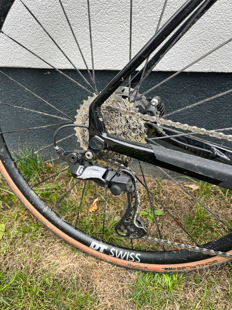 Gebrauchtes Canyon Inflite CF SL 6 2025 2025 Road & Gravel, Schwarz — Bild 4 von 7