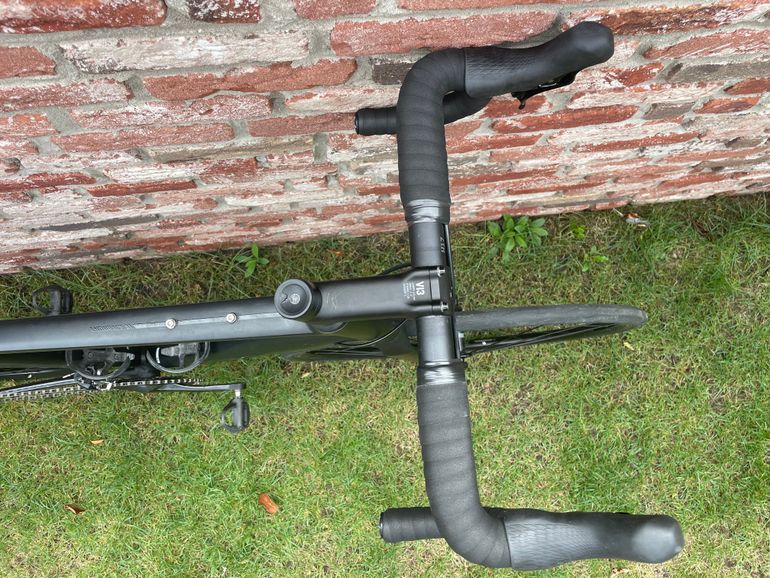 Gebrauchtes Canyon Endurace 7 Disc 2022 2022 Road & Gravel, Schwarz — Bild 5 von 9