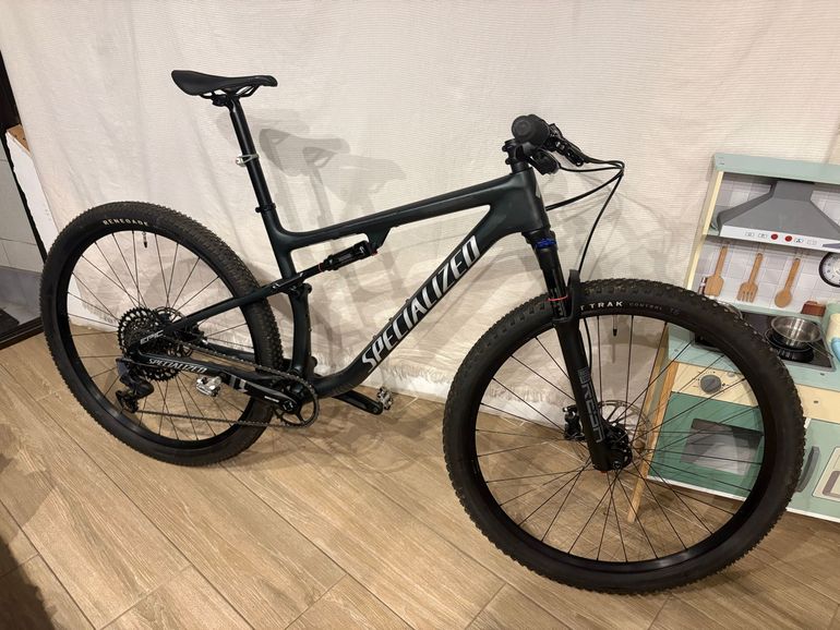 Použité Specialized Epic Comp 2022 2022 Mountainbike — obrázek 14 z 30