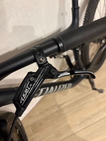 Použité Specialized Epic Comp 2022 2022 Mountainbike — obrázek 17 z 30