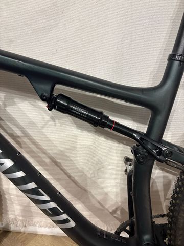 Použité Specialized Epic Comp 2022 2022 Mountainbike — obrázek 24 z 30