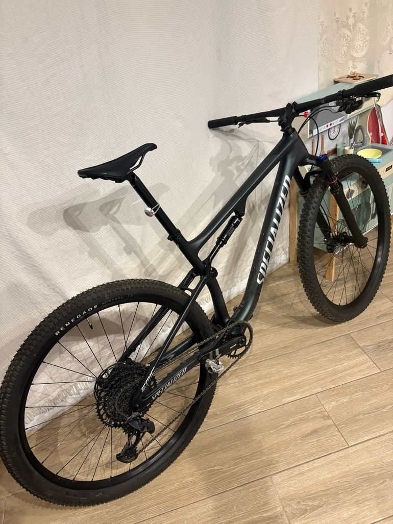 Použité Specialized Epic Comp 2022 2022 Mountainbike — obrázek 12 z 30