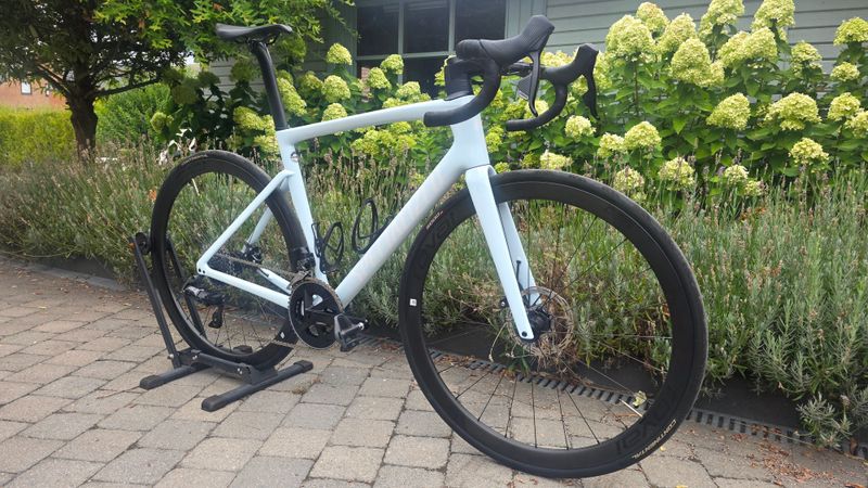 Used Specialized Tarmac SL7 Expert - SRAM Rival AXS 2023 2023 Road & Gravel