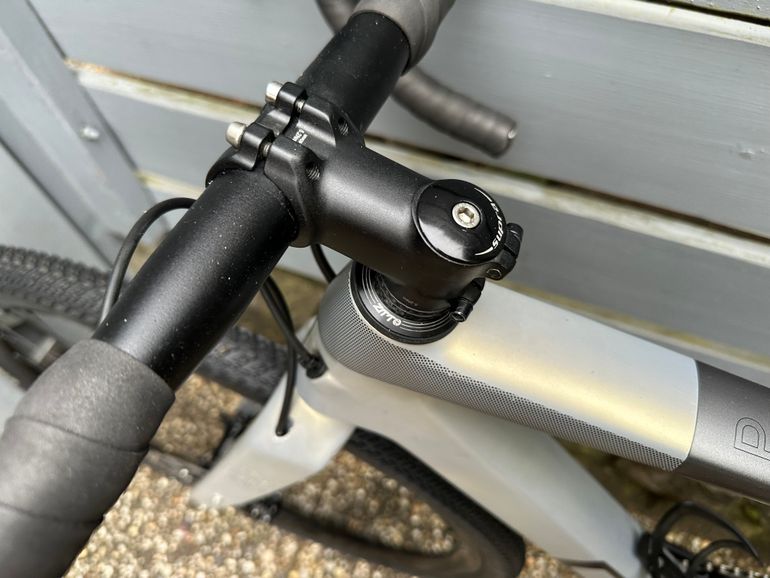CUBE NUROAD C:62, PRO 2025 2025 Road & Gravel usato, Grigio chiaro — immagine 13 di 20
