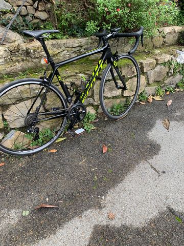 Used Scott Addict RC Pro 2018 2018 Road & Gravel, Black — image 1 of 12