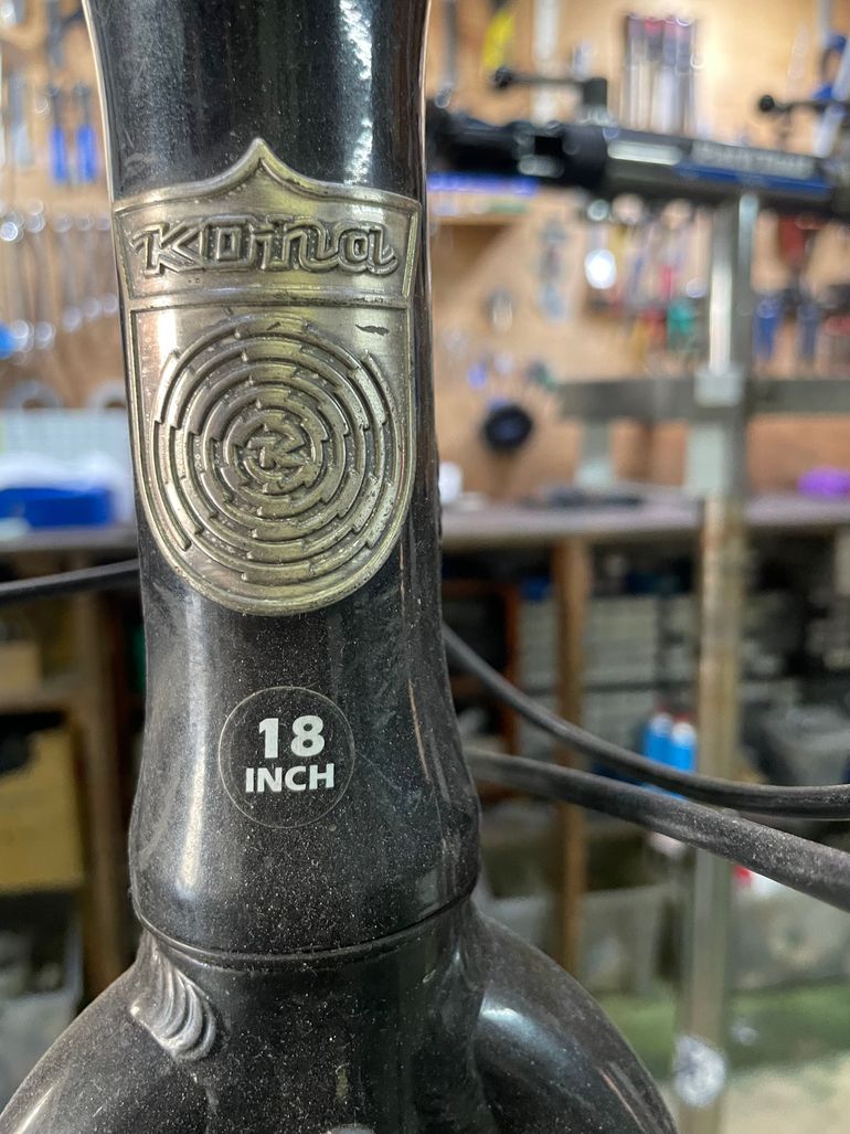 Used Kona Ute 2018 2018 Urban, Black — image 2 of 14