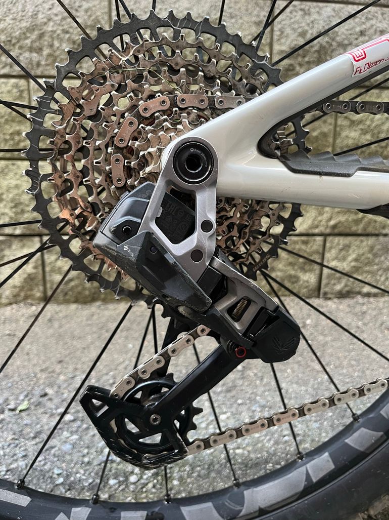 Gebrauchtes Mondraker NEAT RR 2024 2024 Mountainbike, Weiß, 29 — Bild 6 von 8