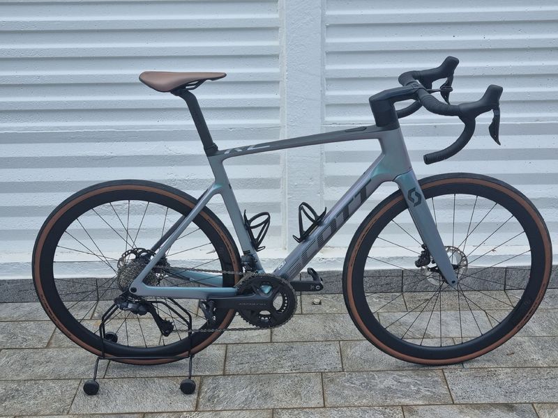 Used Scott Addict RC eRIDE 10 2025 2025 Road & Gravel