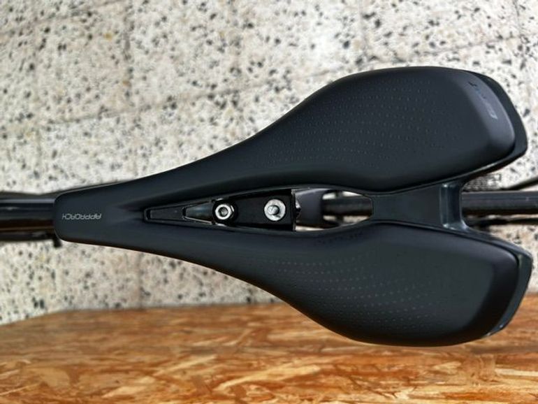 Giant TCR Advanced 2 2022 2022 Road & Gravel usato, Nero — immagine 6 di 15