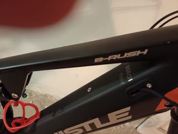 Używany Wistle B Rush 2026 Mountainbike — zdjęcie 2 z 7
